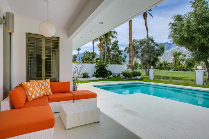 Peak Pool 1